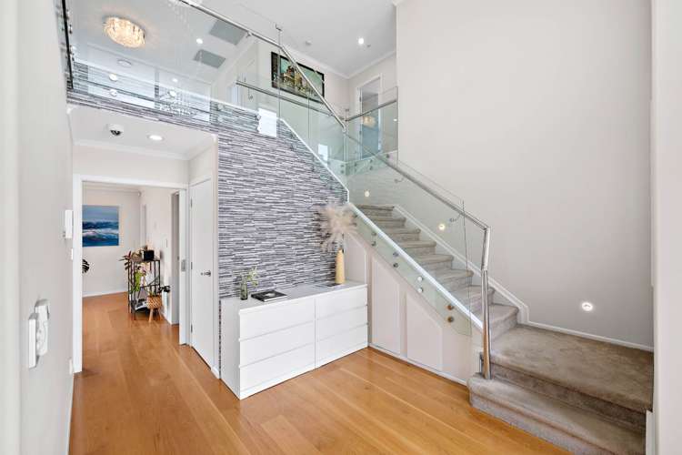 95 Medallion Drive Oteha_6