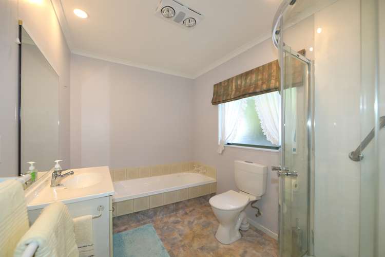 6a Dules Walk Taradale_12