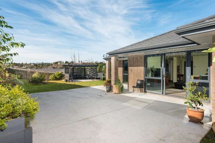 39 Cheyne Road Pyes Pa_16