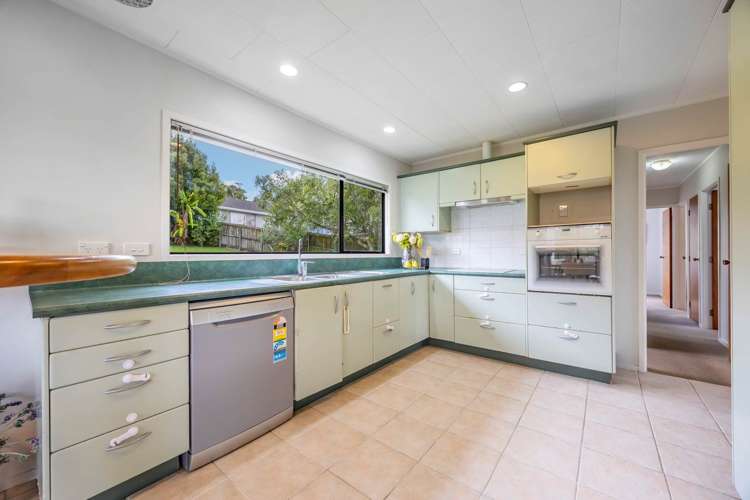 13 Santiago Crescent Unsworth Heights_8