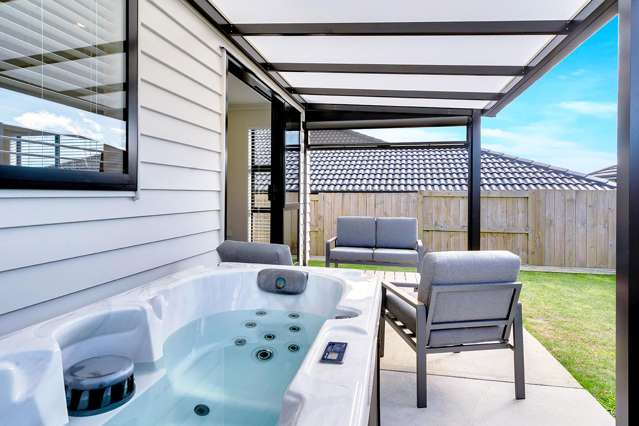 2/8 Jennian Avenue Rototuna_4
