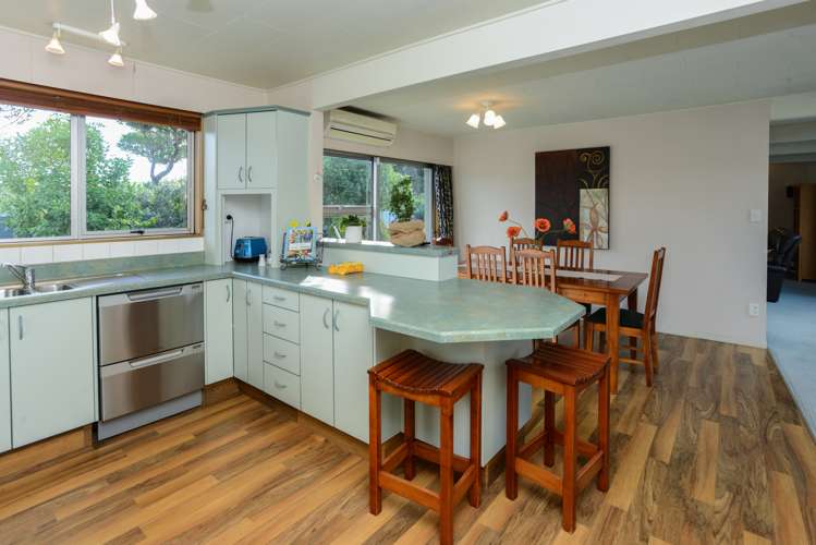 53 Upham Crescent Taradale_7