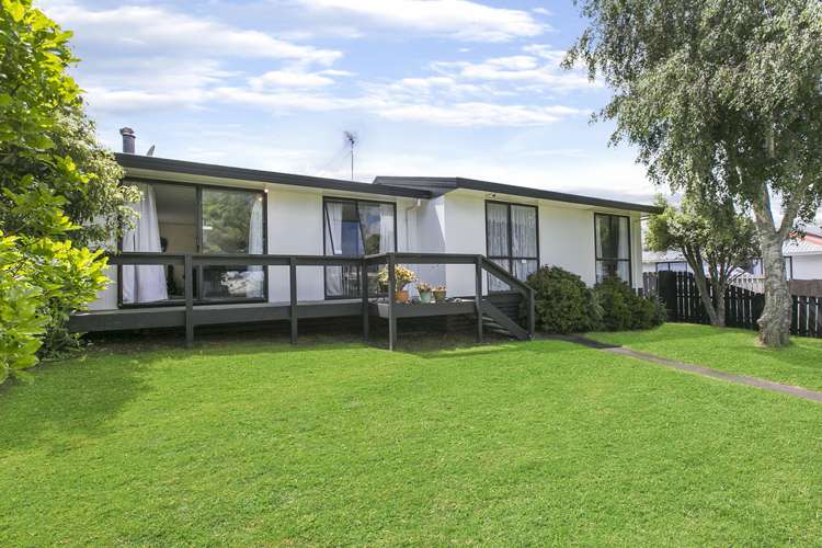 2/3 Barneys Farm Road Clendon Park_21