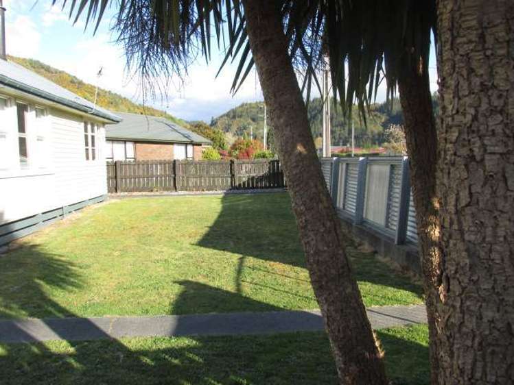 71 Dick Street Reefton_6