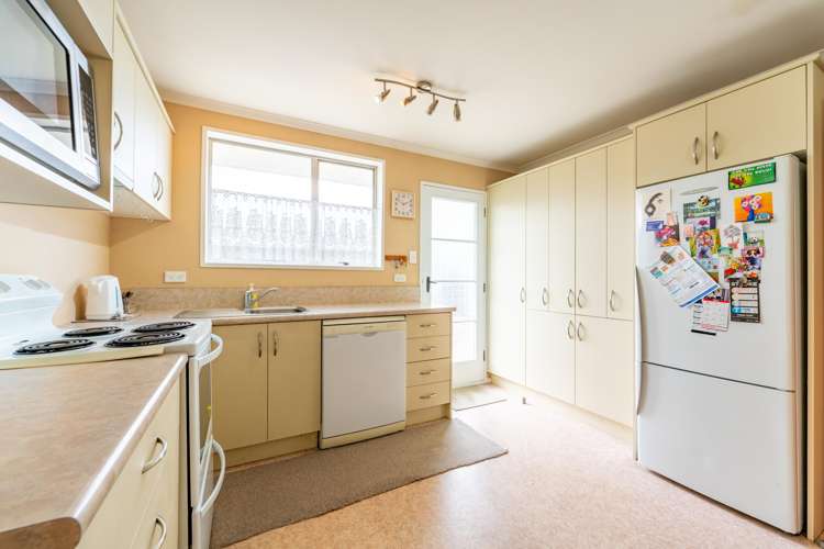 37 John Street Waimate_11