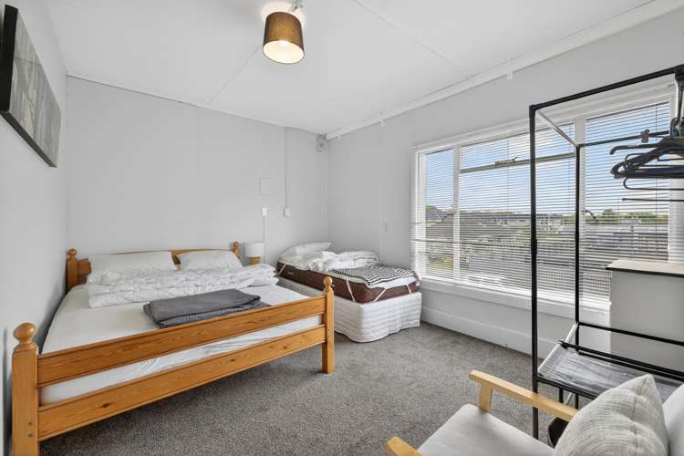 2/270 Lincoln Road Addington_4