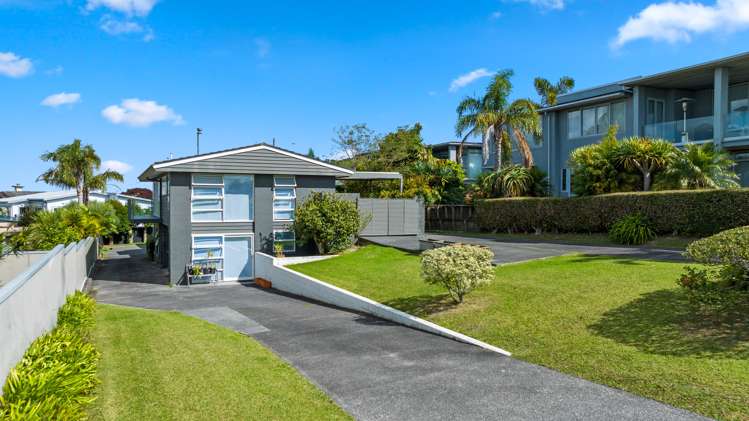 1/64 Seaview Road Castor Bay_4