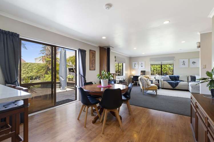 20 Churchill Terrace_2