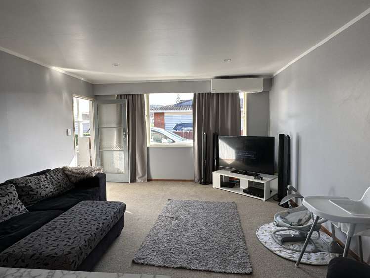 2/4 Wrack Street Kensington_5