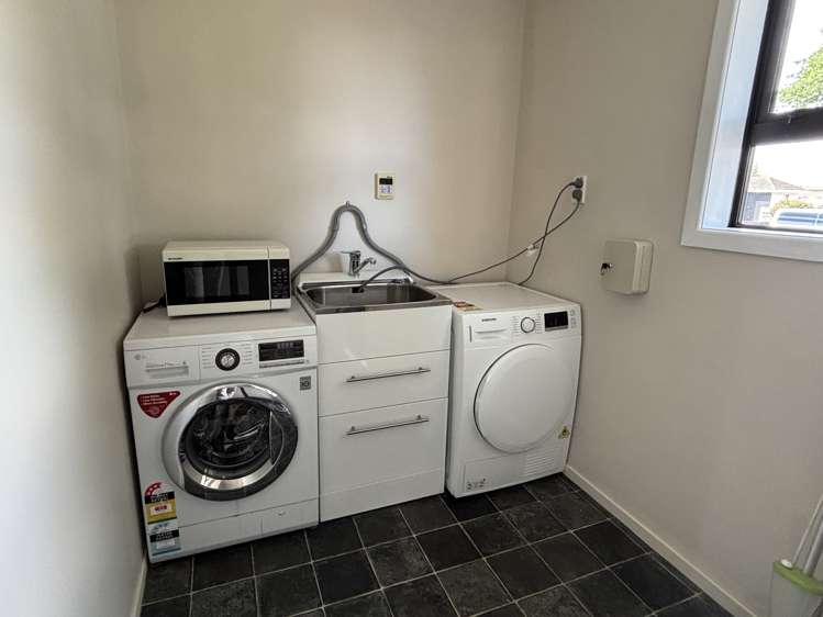 15 Seddon Street Takaro_14