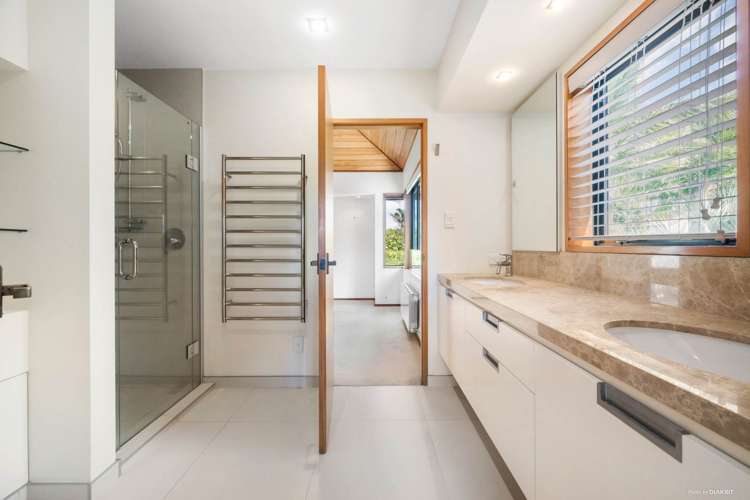 12 View Road Campbells Bay_16