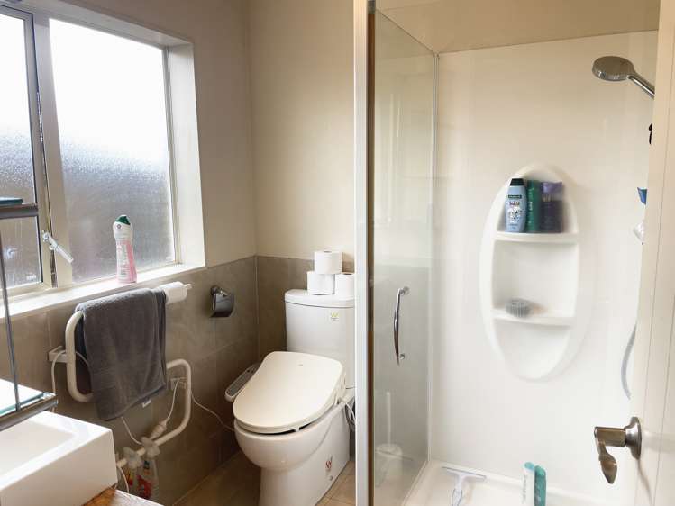 16 Monash Place Flat Bush_5