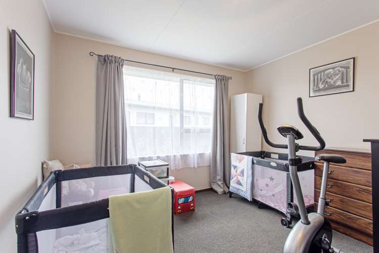 4 Stiles Avenue Waipukurau and Surrounds_10