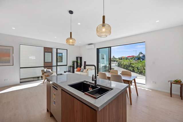 91 Joshua Carder Drive Hobsonville_3