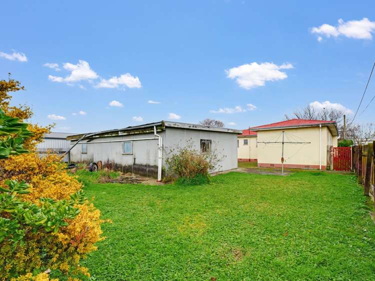 44 Haydon Street Roslyn_25