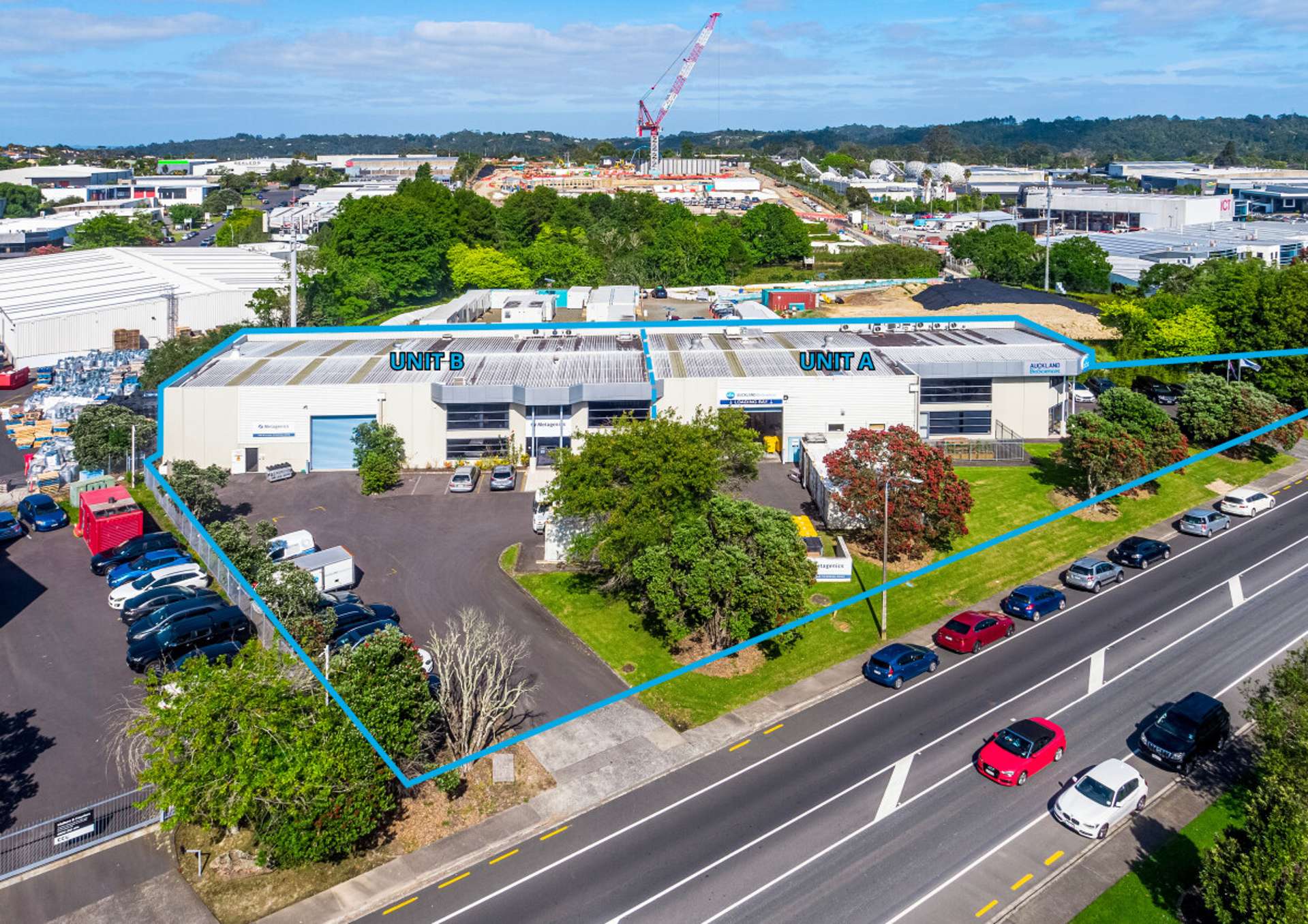 Unit B, 22 William Pickering Drive Albany_0