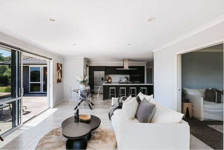 266 Lakes Boulevard Pyes Pa_6