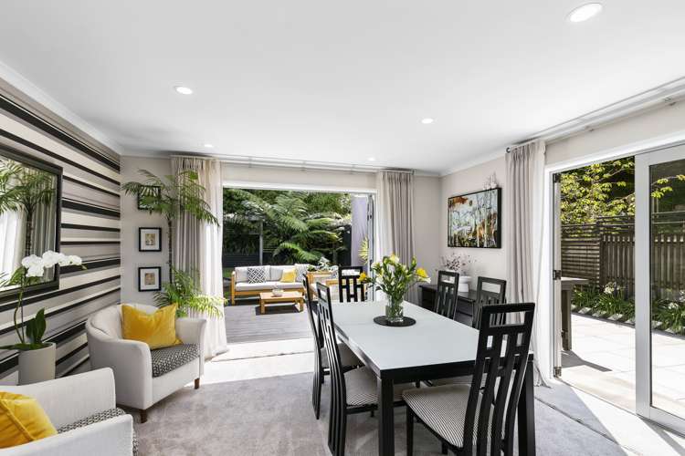 15/36 Dee Street Island Bay_2