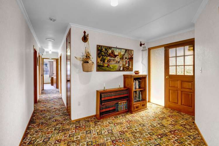 84 Domett Street Opunake_14