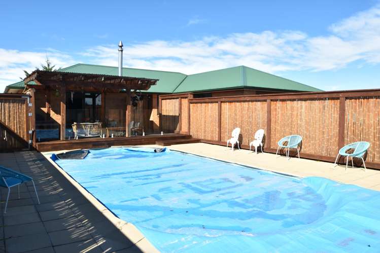 21 Lakeland Avenue Twizel_21