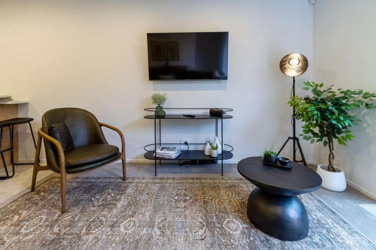 13/24 Devonport Lane Merivale_5