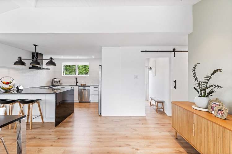 24 Maude Street Riverhead_24