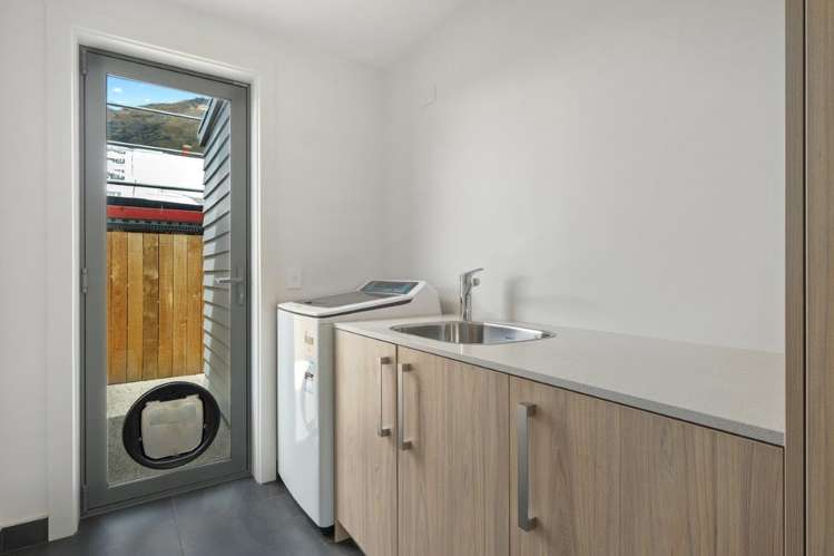 10 Peterley Road Lower Shotover_7