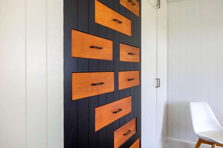 8 Waiata Road Onetangi_14