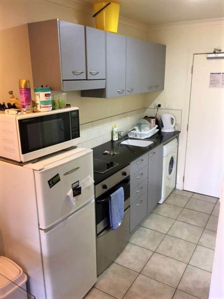 7b/508 Queen Street City Centre_1