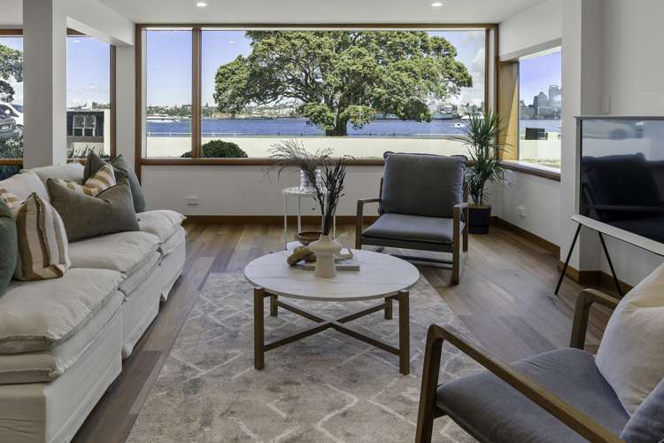 1/22 Queens Parade Devonport_26