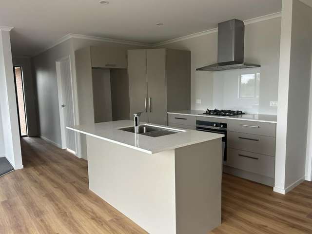 60 Pine Road Lichfield_2