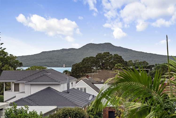 246c Hurstmere Road Takapuna_22
