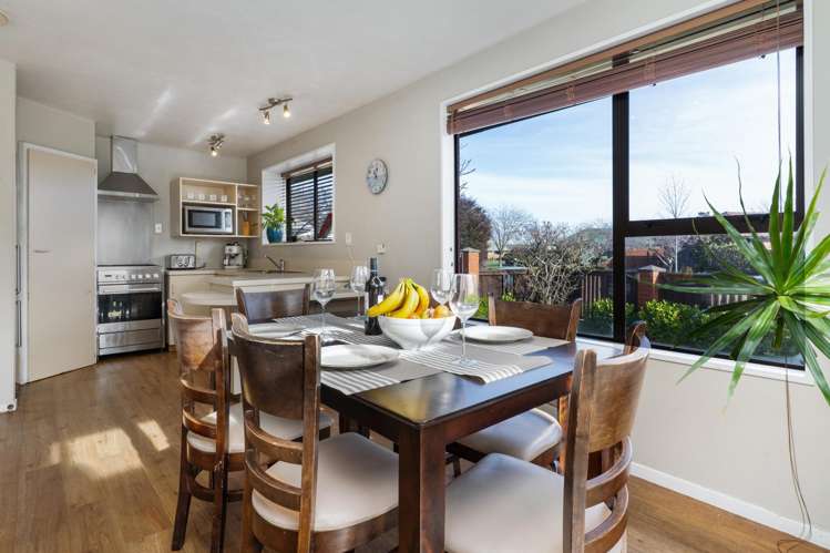 2/1 Cataluna Place_1