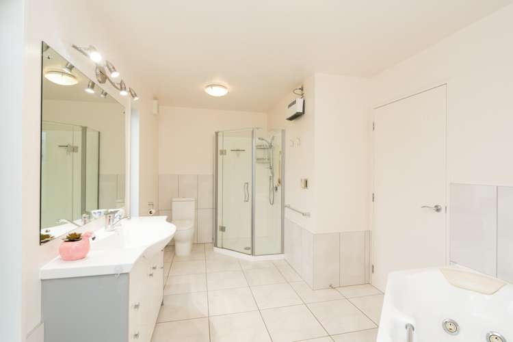 44 Glenroy Park Drive Waikiwi_16