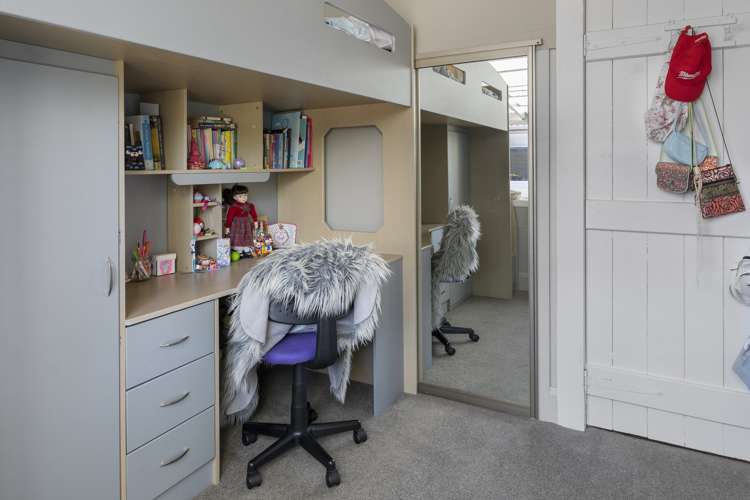 6 Laura Lane Brightwater_16