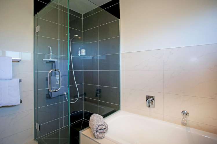 55 Sandspit Road Waiuku_15