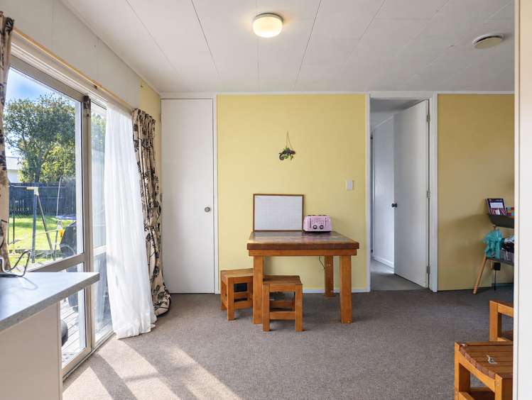 11 Crystal Place Pukehangi_7