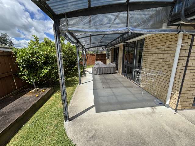 5 Nobleman Place Hamilton East_2