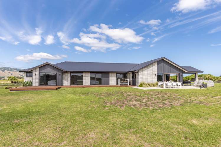 39 Sandown Road Te Horo Beach_5