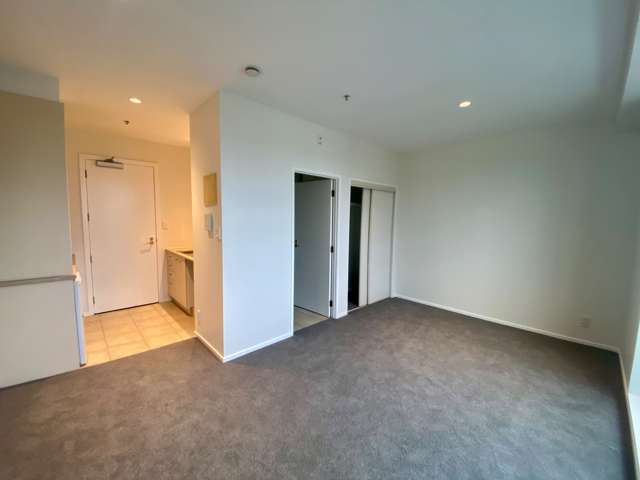 6A/14 Waterloo Quadrant Auckland Central_2