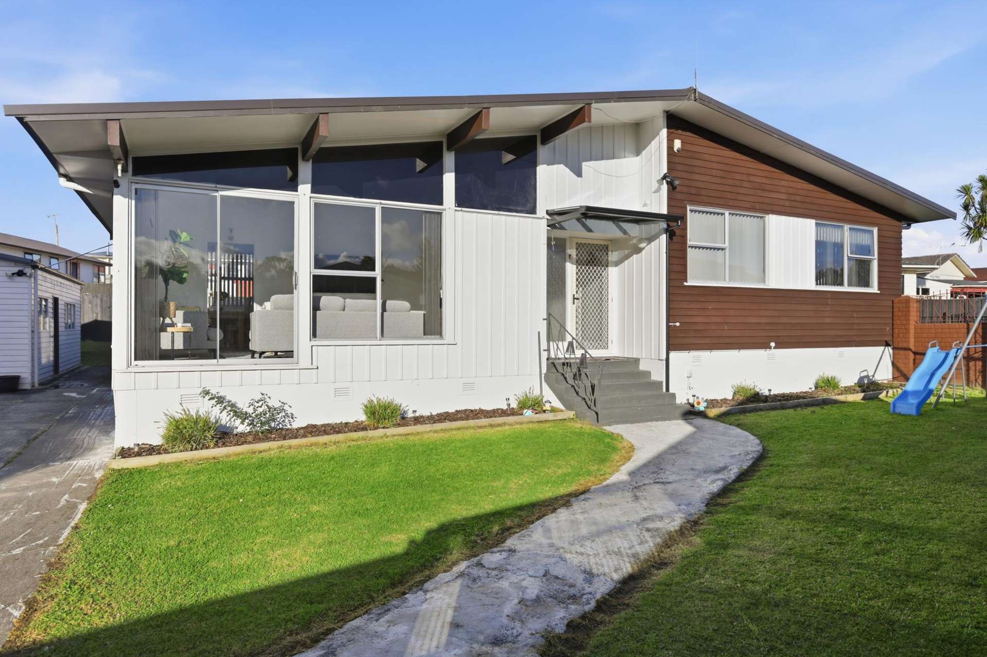 39 Thornlow Street Glendene_0