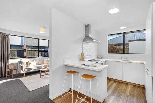 2/39 Buffon Street Waltham_4