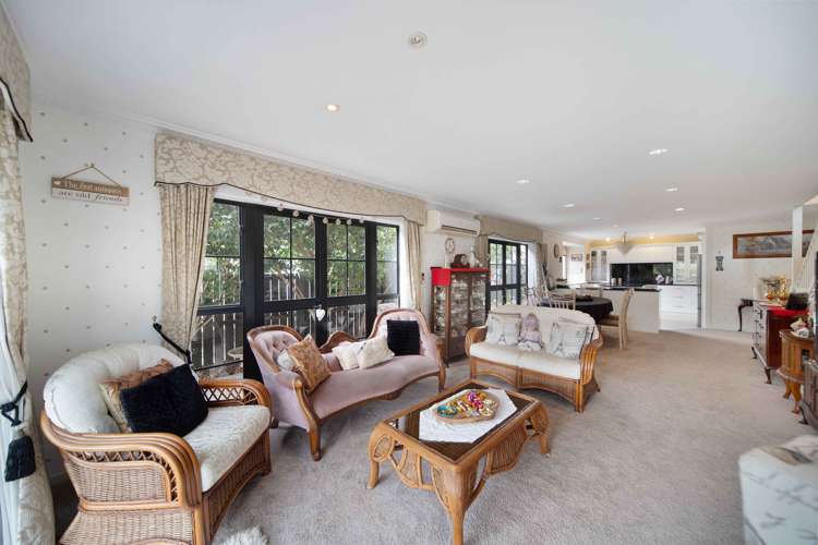 16 Len Garlick Place Pahurehure_14