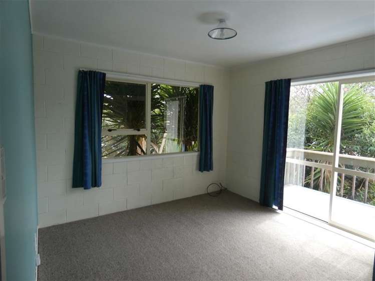 1/22 Chivalry Road Glenfield_8