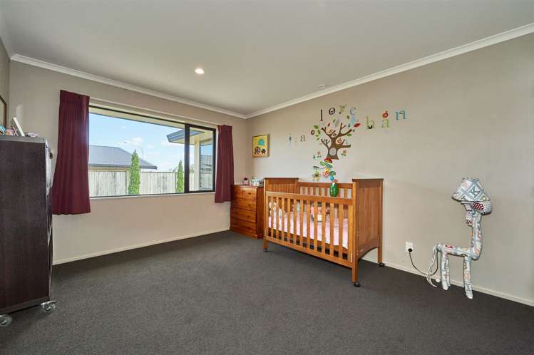 170 Pacific Drive Fitzherbert_9