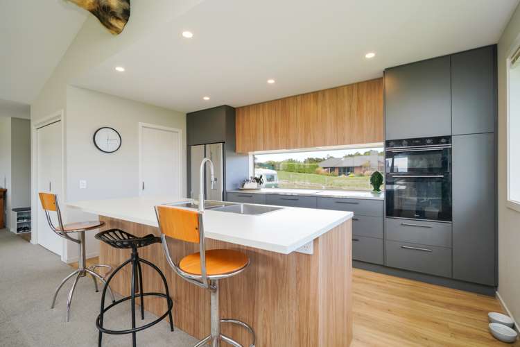 115 Blairlogie Close Otatara_16
