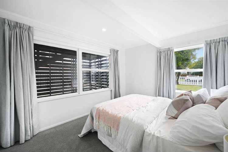 66 Lewis Street Glenview_18