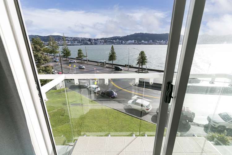 11/370 Oriental Parade Oriental Bay_5