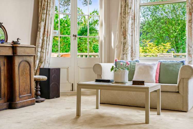 12 Bridge View Road Birkenhead_14