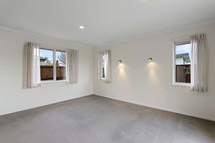 76 Edward Street Lincoln_18